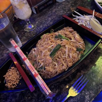 Thai Boat - Pad Thai - Thai Near Me - Richmond, Virginia Thai Boat - Pad Thai - Thai Near Me - Richmond, Virginia