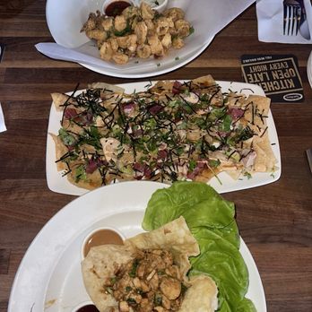 Yard House - Fried Calamari, Poke Nachos, Chicken Lettuce Wraps - Bars Near Me - Pasadena, California Yard House - Fried Calamari, Poke Nachos, Chicken Lettuce Wraps - Bars Near Me - Pasadena, California