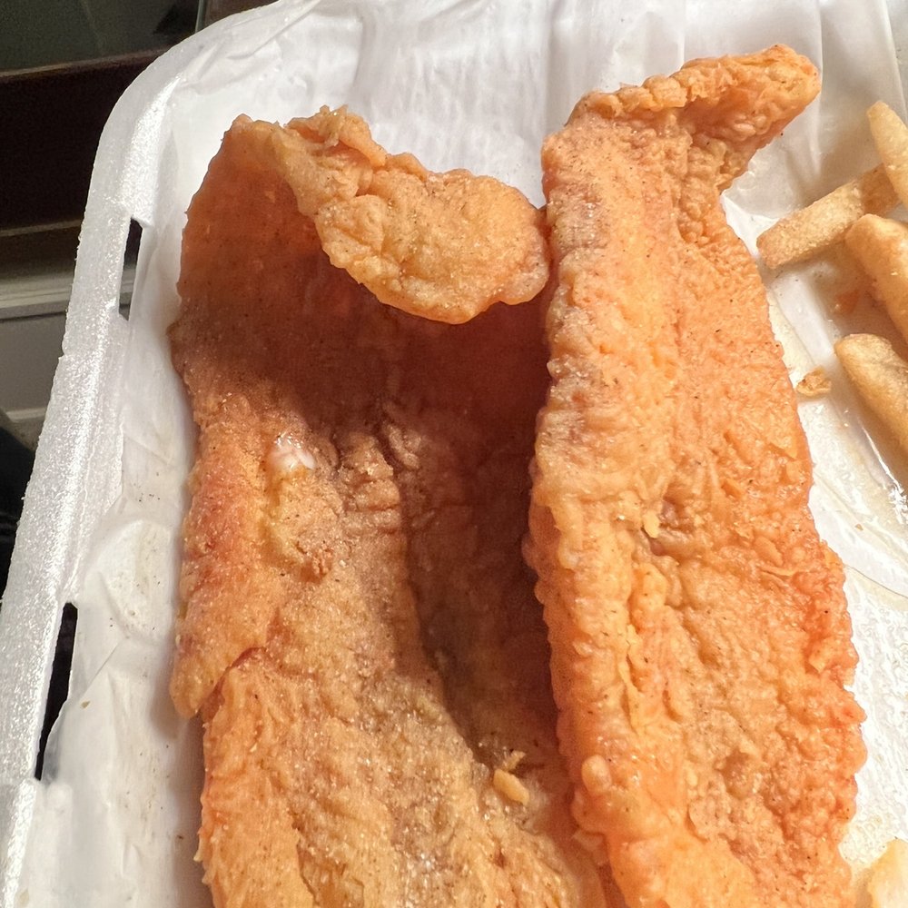 Alreem - Fish filets - Chicken Wings Near Me - Milwaukee, Wisconsin
