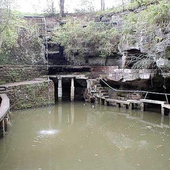 Felsenweiher Ernzen - Landmarks & Historical Buildings Near Me