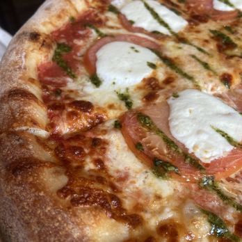 Pirilo - Margarita Pizza - Italian Near Me - San Juan, Puerto Rico