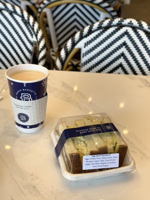 Paris Baguette by null