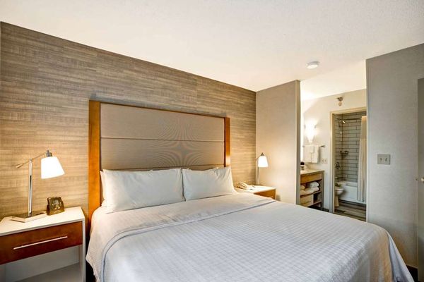 Homewood Suites by Hilton Chicago-Downtown by null