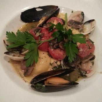 Armando's - Ravioli di aragosta  (lobster ravioli) - Pizza Near Me - Winter Park, Florida