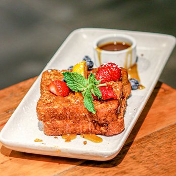 Surisan - Blueberry Stuffed Crunch French toast w caramel sauce IG: michellelieats - Korean Near Me - San Francisco, California Surisan - Blueberry Stuffed Crunch French toast w caramel sauce IG: michellelieats - Korean Near Me - San Francisco, California
