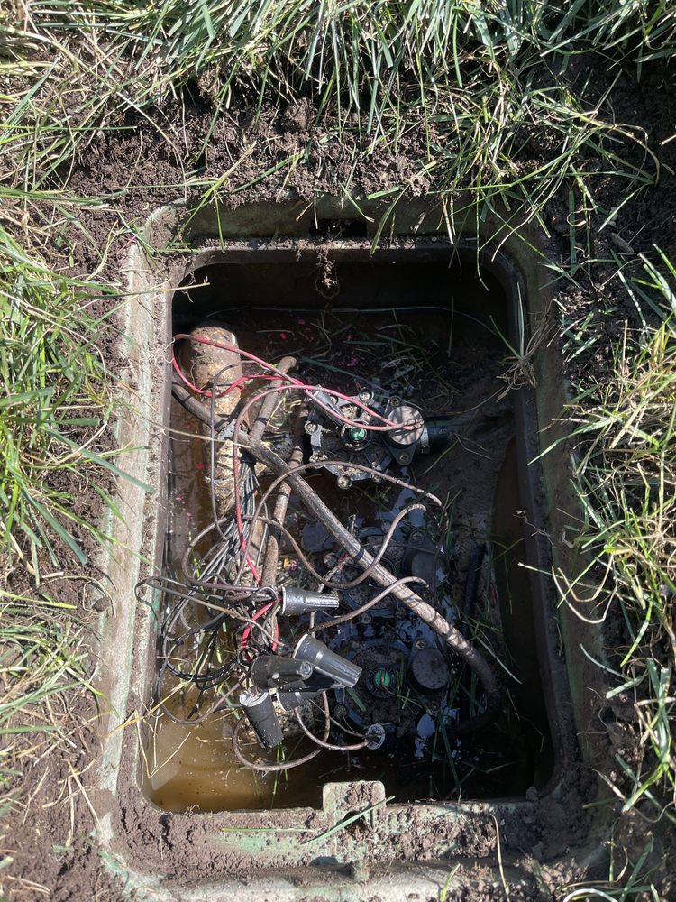 Slide of 636 Outdoor Services