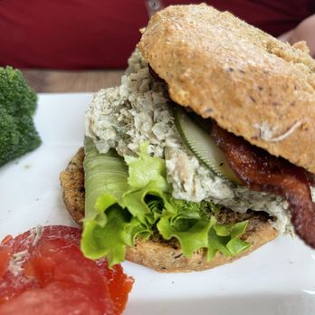 Native Kitchen - Cafes Near Me - Dalton, Georgia
