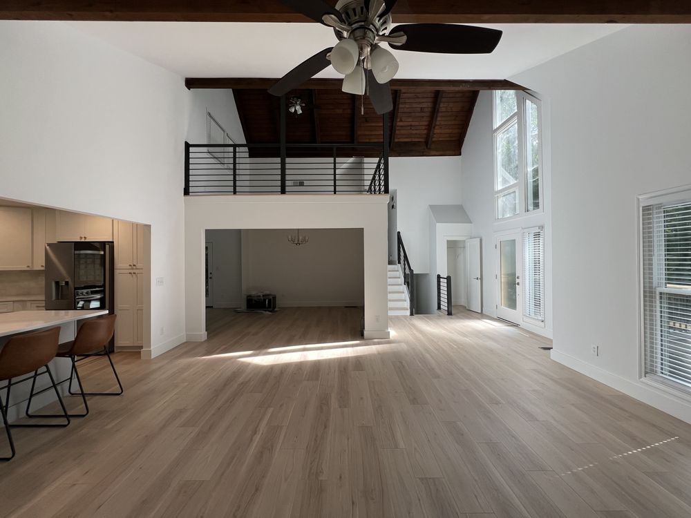 Slide of Romeros Quality Construction