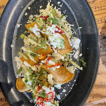 Mochilero Kitchen - Carnitas flauta - Mexican Near Me - Scottsdale, Arizona