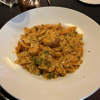 Napoli 3 - Farfalle - Wine Bars Near Me - St Charles, Missouri
