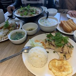 P8. Beef Shantou Steamed Rice Roll w/- Pork & Preserved Egg Porridge 牛肉特式汕頭腸粉 配 皮蛋瘦肉粥.  Also Chicken in Foreground.