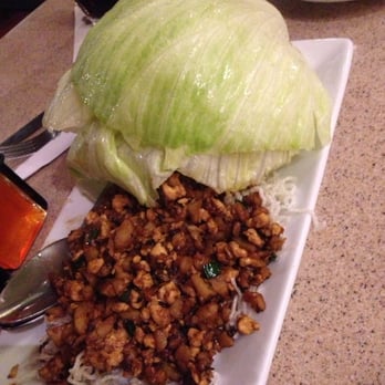 P.F. Chang's - Free appetizer these lettuce wraps r bomb - Chinese Near Me - Honolulu, Hawaii