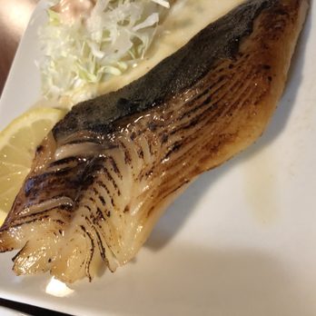 Ginza Sushi - Sushi Bars Near Me - Honolulu, Hawaii
