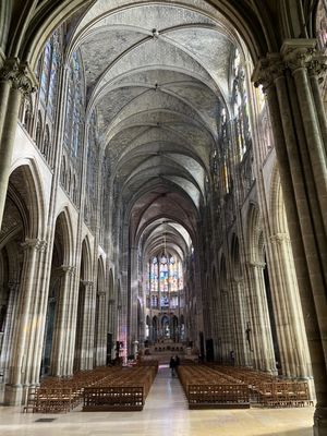 Basilique Cathédrale Saint-Denis by null