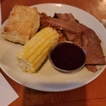 Keuka Kafe a Wine Bar - Brisket with corn and hot honey biscuits - New American Near Me - Forest Hills, New York Keuka Kafe a Wine Bar - Brisket with corn and hot honey biscuits - New American Near Me - Forest Hills, New York