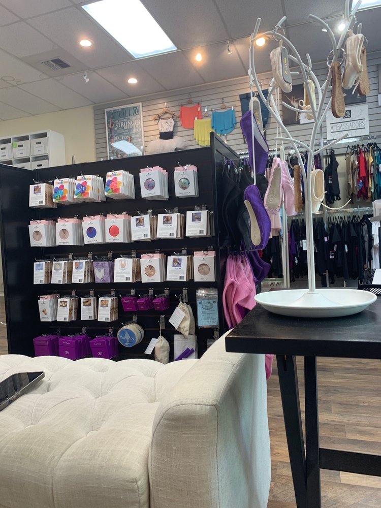 DANCEWEAR CENTER KIRKLAND Updated September 2024 8425 122nd Ave