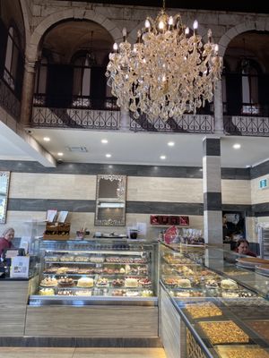 Pâtisserie Mahrouse by null
