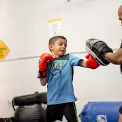 Paragon Jiu Jitsu and Kickboxing - Kids Boxing classes