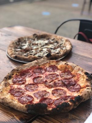Paulie Gee's by null