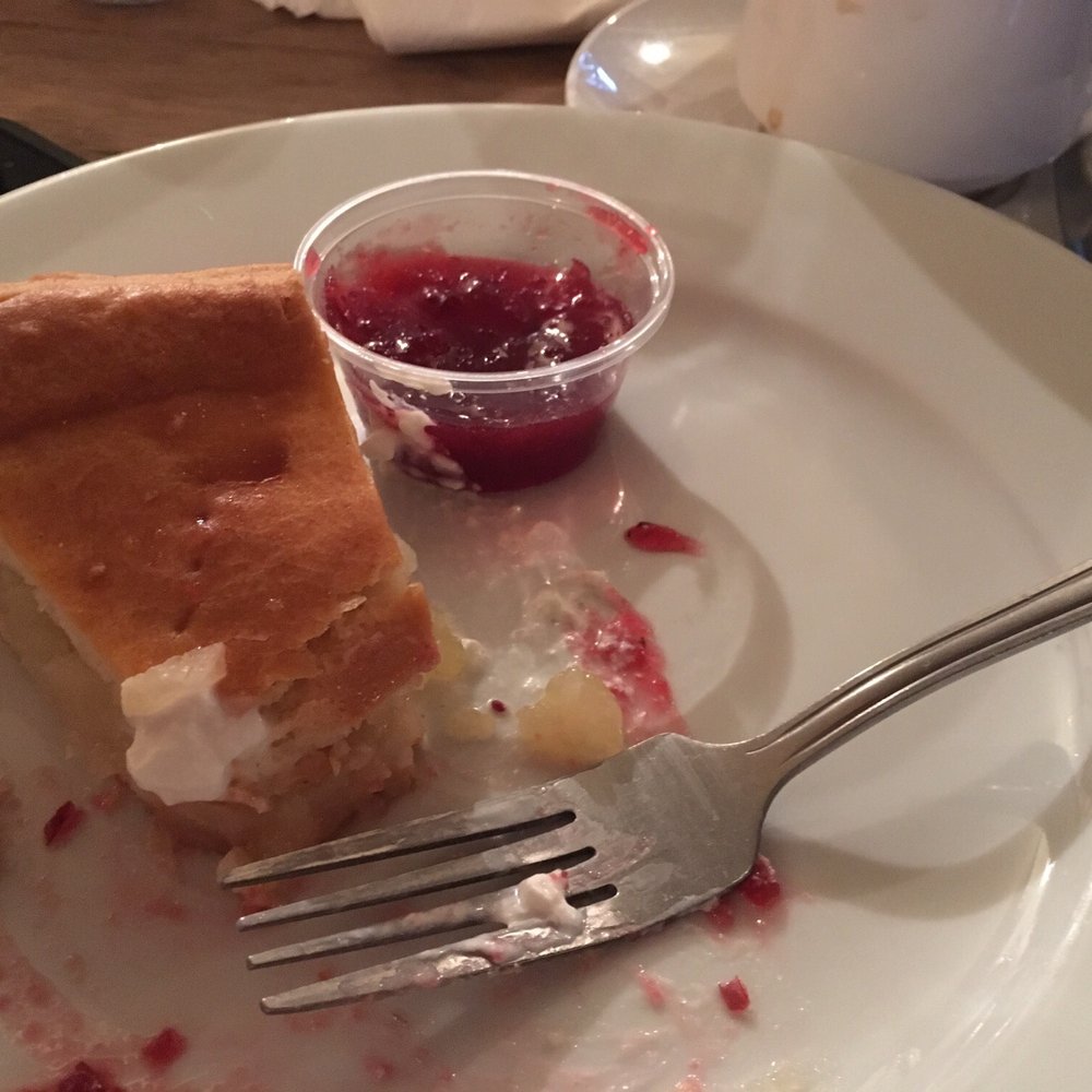 The Brazen Head - Apple pie with a side of cranberry sauce - Pubs Near Me - Dublin, D The Brazen Head - Apple pie with a side of cranberry sauce - Pubs Near Me - Dublin, D