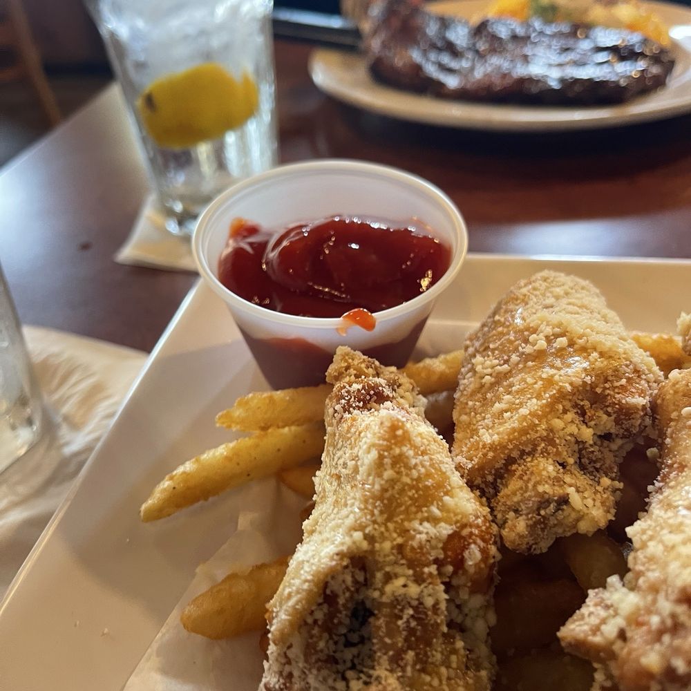 Garlic Parmesan chicken wings Garlic Parmesan chicken wings