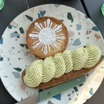 Kasama - Ube Huckleberry Basque Cake and Pandan Eclair - Filipino Near Me - Chicago, Illinois Kasama - Ube Huckleberry Basque Cake and Pandan Eclair - Filipino Near Me - Chicago, Illinois