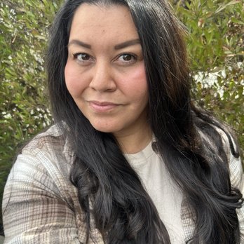 David Perez Salon - Haircut and blow dry with curls - Hair Stylists Near Me - Costa Mesa, California David Perez Salon - Haircut and blow dry with curls - Hair Stylists Near Me - Costa Mesa, California