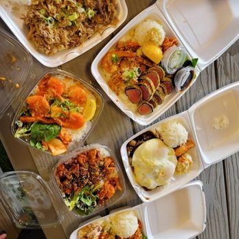 Grinds 2 Da Max Russell - Loco Moco, furikake Chicken, Dynamite Ahi and Poke - Hawaiian Near Me - Las Vegas, Nevada Grinds 2 Da Max Russell - Loco Moco, furikake Chicken, Dynamite Ahi and Poke - Hawaiian Near Me - Las Vegas, Nevada