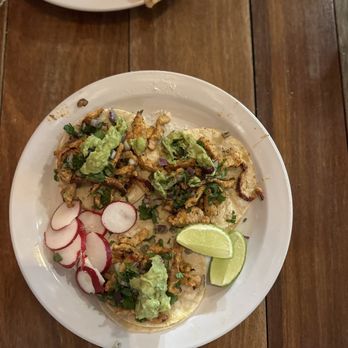 La Casita Mexicana - Al pastor tacos - Mexican Near Me - Ridgewood, New York La Casita Mexicana - Al pastor tacos - Mexican Near Me - Ridgewood, New York