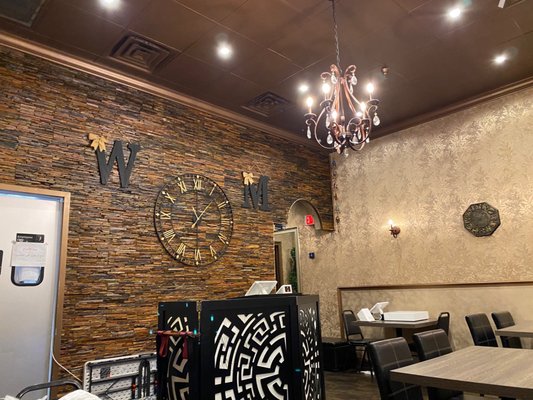 World's Magic Restaurant by null
