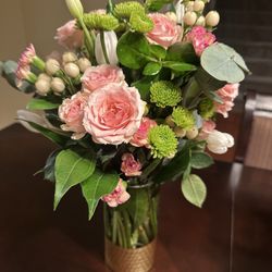 Shaw's - Beautiful flower delivery!