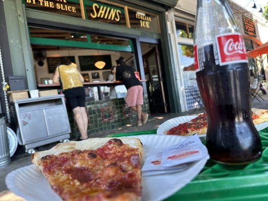 Shins Pizza by null