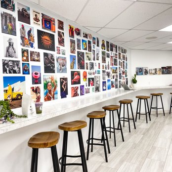Thumbody - Indoor seating - Coffee & Tea Near Me - Paramus, New Jersey