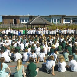 Mile Oak Primary School - from http://www.mileoak.brighton-hove.sch.uk/page_viewer.asp?page=Home&pid=1