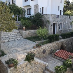 Marphe Hotel Suites & Villas