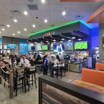 Muelle 37 - Dining room - Seafood Near Me - McAllen, Texas Muelle 37 - Dining room - Seafood Near Me - McAllen, Texas
