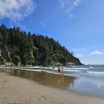 Short Sands Beach - The beach - Beaches Near Me - Manzanita, Oregon Short Sands Beach - The beach - Beaches Near Me - Manzanita, Oregon