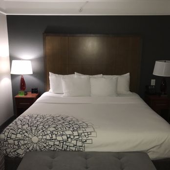 La Quinta by Wyndham Gallup - Comfy King Bed in a suite - Hotels Near Me - Gallup, New Mexico La Quinta by Wyndham Gallup - Comfy King Bed in a suite - Hotels Near Me - Gallup, New Mexico