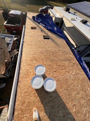 Rv Roof Repairs Logo