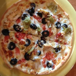 Mazzio's Pizza - Mini thin crust Greek pizza
