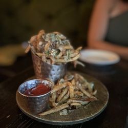 Homegrown Gastropub - Garlic fries