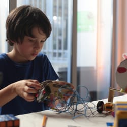 Exploradôme - Grands et petits sont encouragés à expérimenter