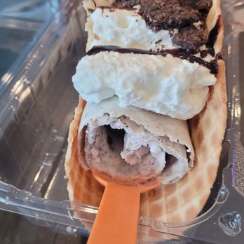 The Rainbow Rolls - Oreo - Ice Cream & Frozen Yogurt Near Me - Center Moriches, New York