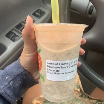 Quickly Benicia - Twix Milkshake - Bubble Tea Near Me - Benicia, California