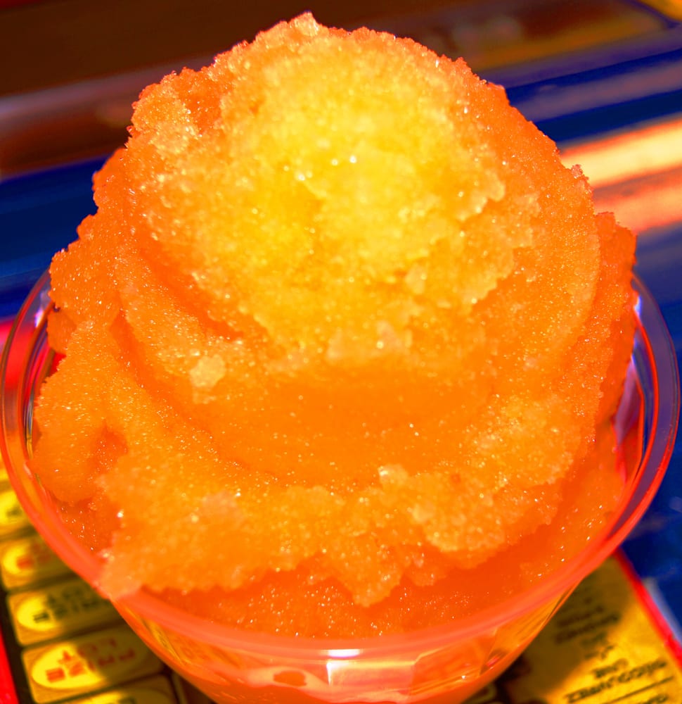Fruit Fusion Juice and Frozen Dessert Bar Logo