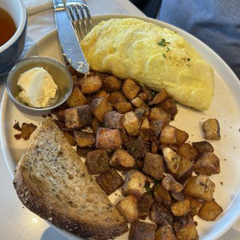 Willow & Whisk - Whisk omelette - Breakfast & Brunch Near Me - Wyckoff, New Jersey Willow & Whisk - Whisk omelette - Breakfast & Brunch Near Me - Wyckoff, New Jersey
