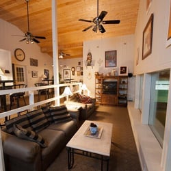 Baker Creek Farm - Viewing lounge