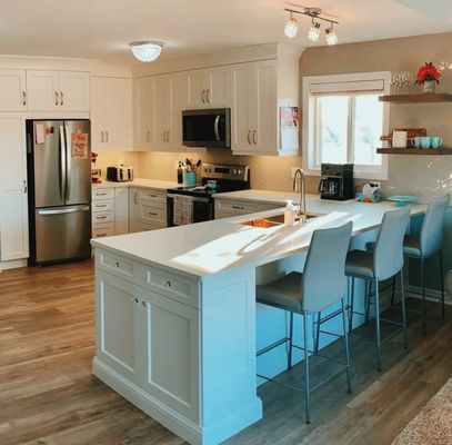Welcome Home Kitchen & Bath by null