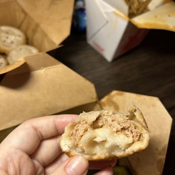 Dumpling Kitchen - A5. Shanghai-Style Pan-Fried Pork Buns (6) - Chinese Near Me - San Francisco, California