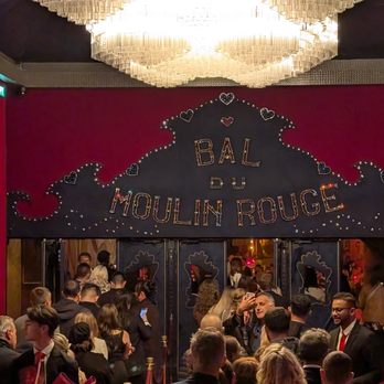 Moulin Rouge - Cabaret Near Me - Paris, 75